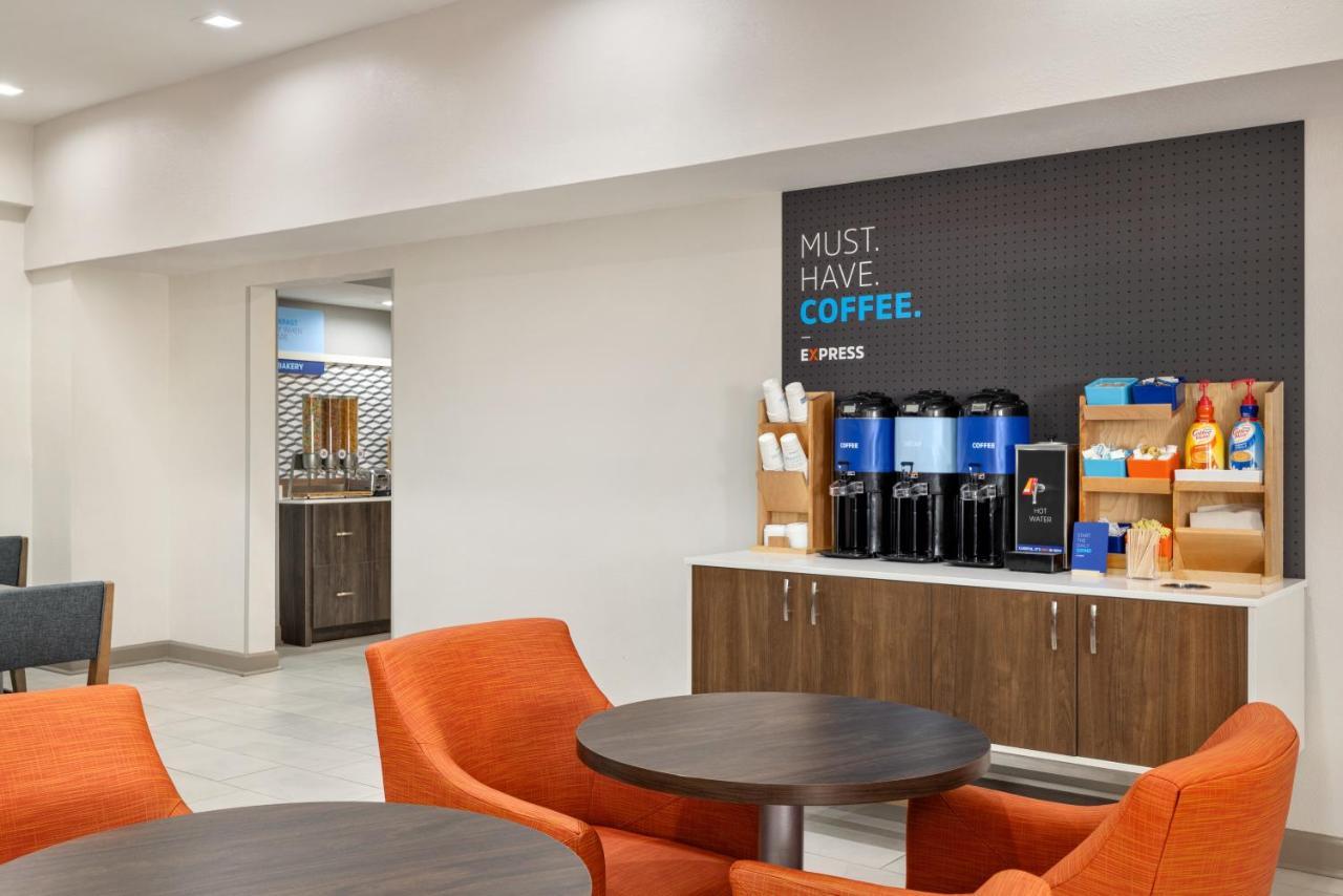 Holiday Inn Express & Suites Opelousas By Ihg Eksteriør billede